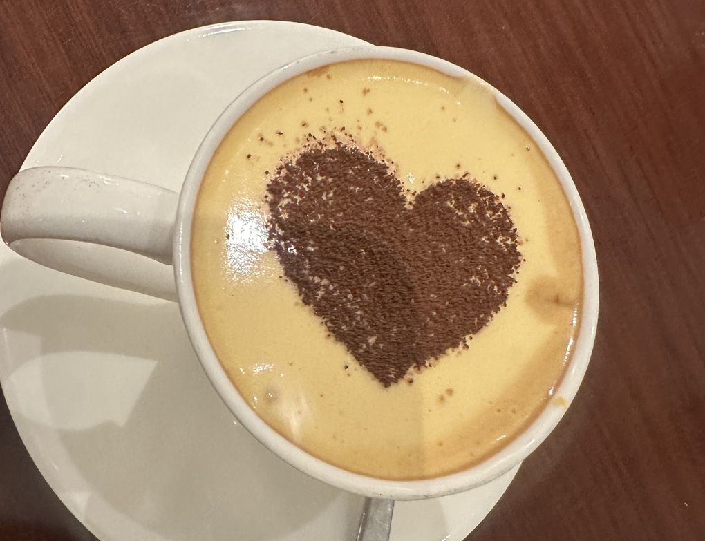 Something added to coffee helps burn fat in the liver and lose weight quickly